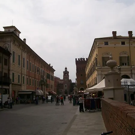 Be Happy * Ferrara